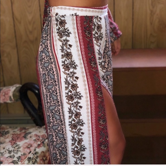 Lora Burgundy Floral & Paisley Pant Set - Picture 8 of 8